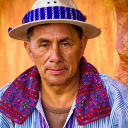 <em>Carlos M.</em>